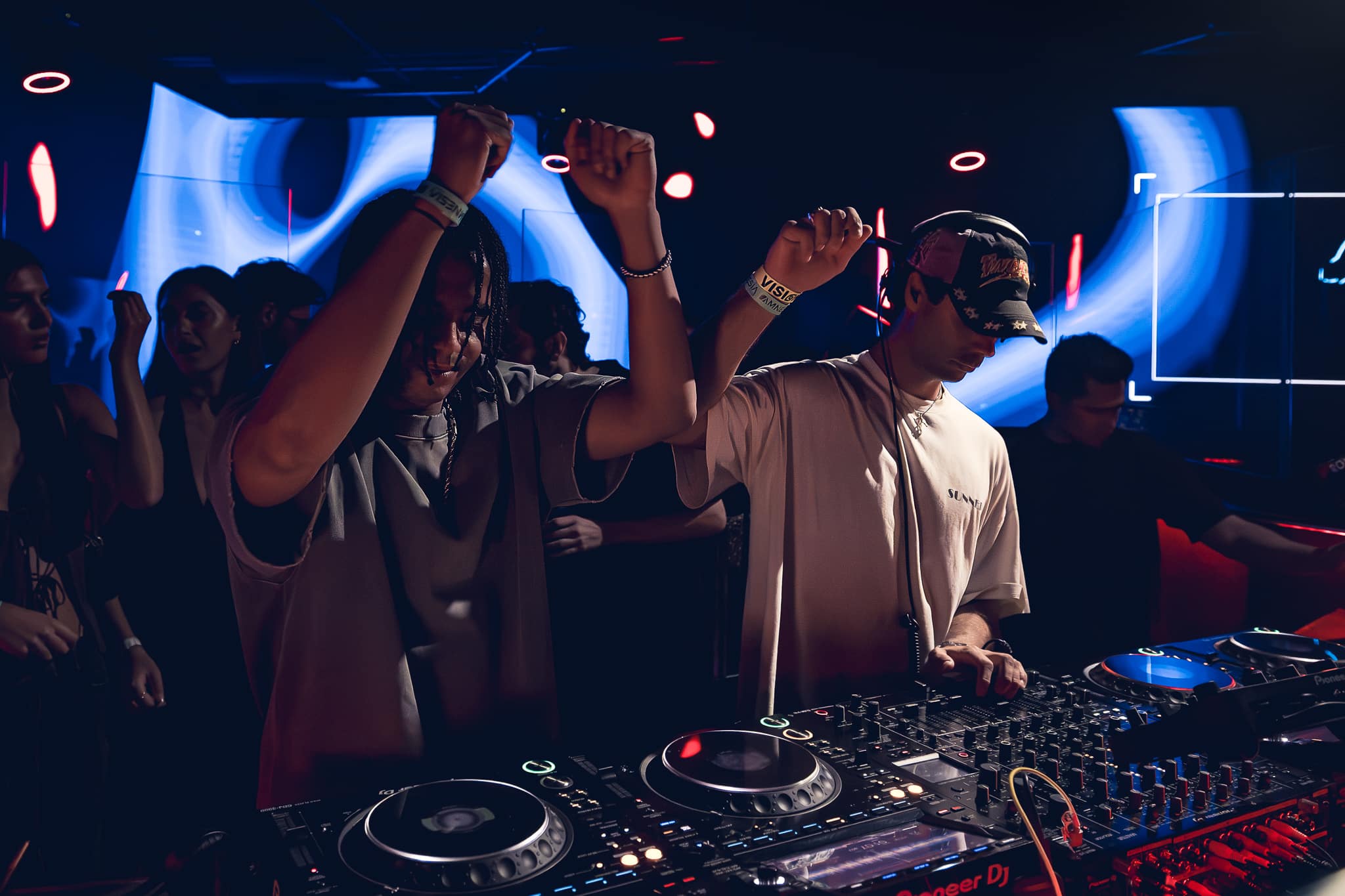 2026.09.12 DARIUS SYROSSIAN B2B DIMMISH - SEAN AFFUL B2B GARON